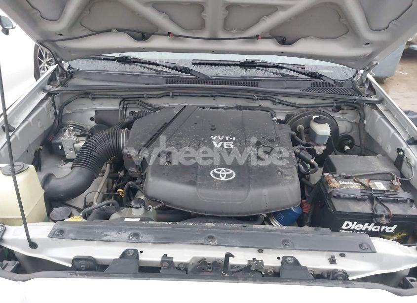 Photo 10 of 2005 Toyota Tacoma DOUBLE CAB PRERUNNER (VIN 5TEJU62N15Z004263)