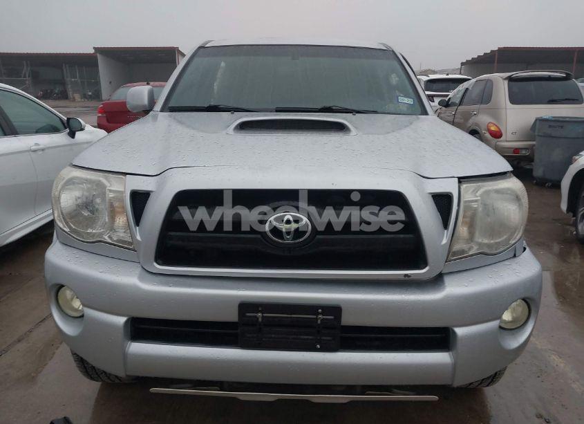 Photo 13 of 2005 Toyota Tacoma DOUBLE CAB PRERUNNER (VIN 5TEJU62N15Z004263)