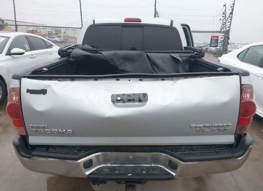 Photo 17 of 2005 Toyota Tacoma DOUBLE CAB PRERUNNER (VIN 5TEJU62N15Z004263)