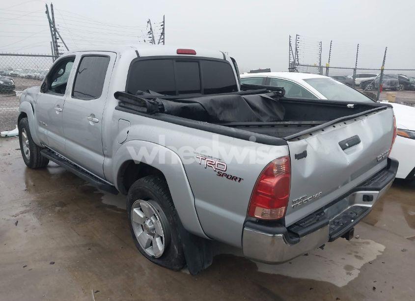 Photo 3 of 2005 Toyota Tacoma DOUBLE CAB PRERUNNER (VIN 5TEJU62N15Z004263)