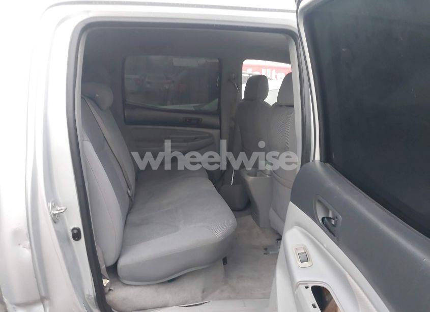 Photo 8 of 2005 Toyota Tacoma DOUBLE CAB PRERUNNER (VIN 5TEJU62N15Z004263)