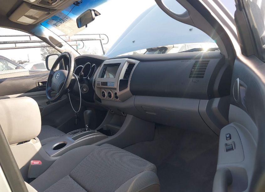 Photo 5 of 2005 Toyota Tacoma DOUBLE CAB PRERUNNER (VIN 5TEJU62N15Z075513)