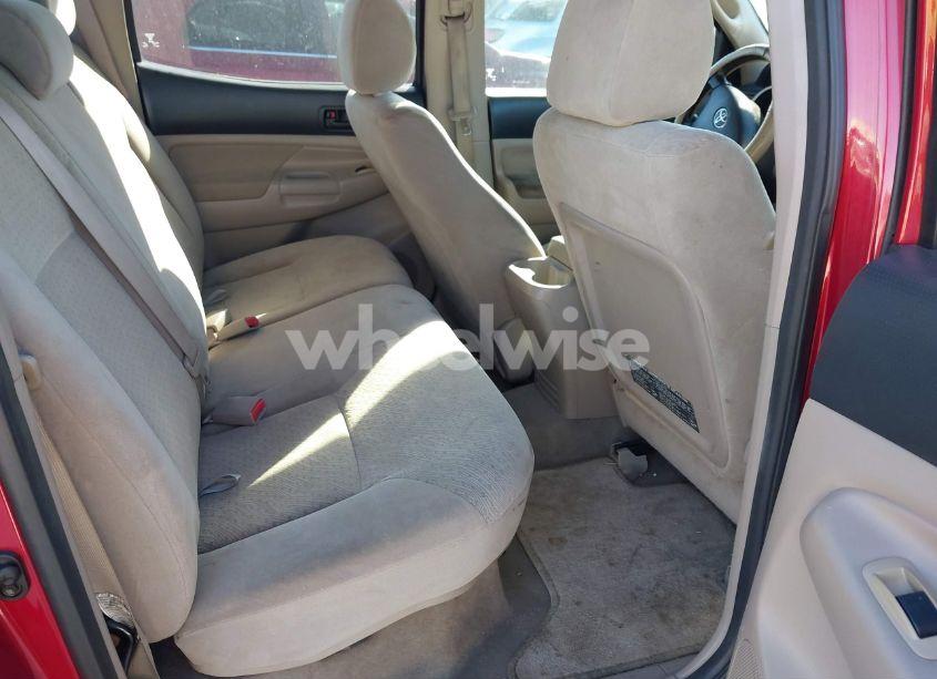 Photo 8 of 2005 Toyota Tacoma PRERUNNER V6 (VIN 5TEJU62N25Z037756)