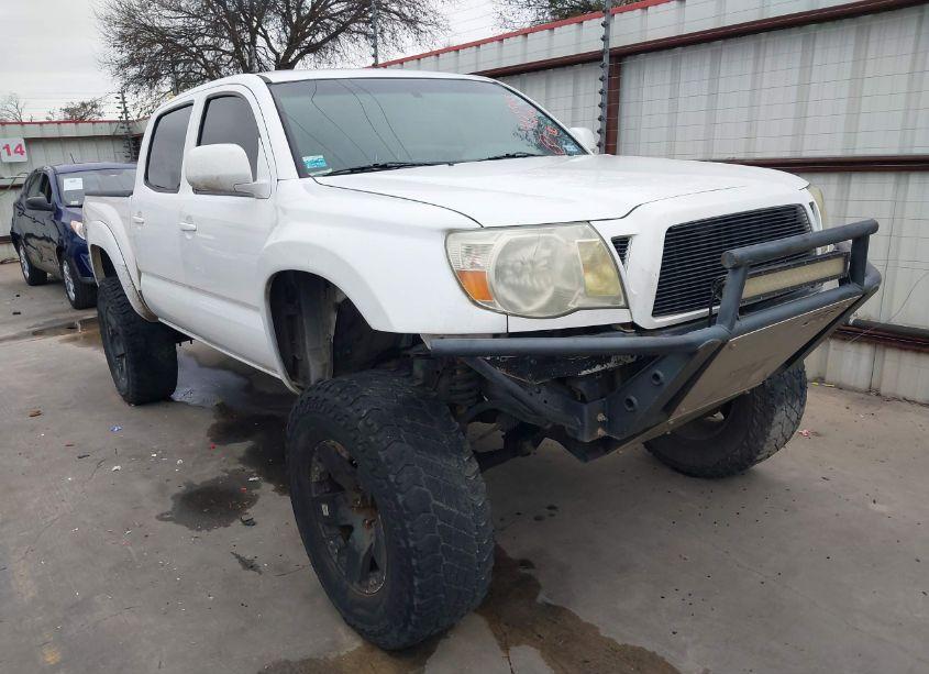 2006 Toyota Tacoma PRERUNNER V6 (VIN 5TEJU62N26Z205350) main photo