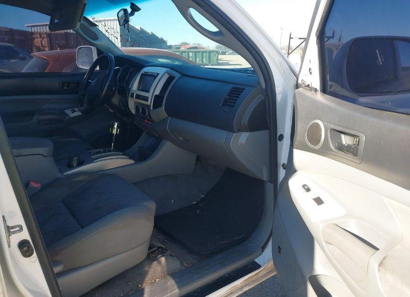Photo 5 of 2006 Toyota Tacoma PRERUNNER V6 (VIN 5TEJU62N26Z205350)