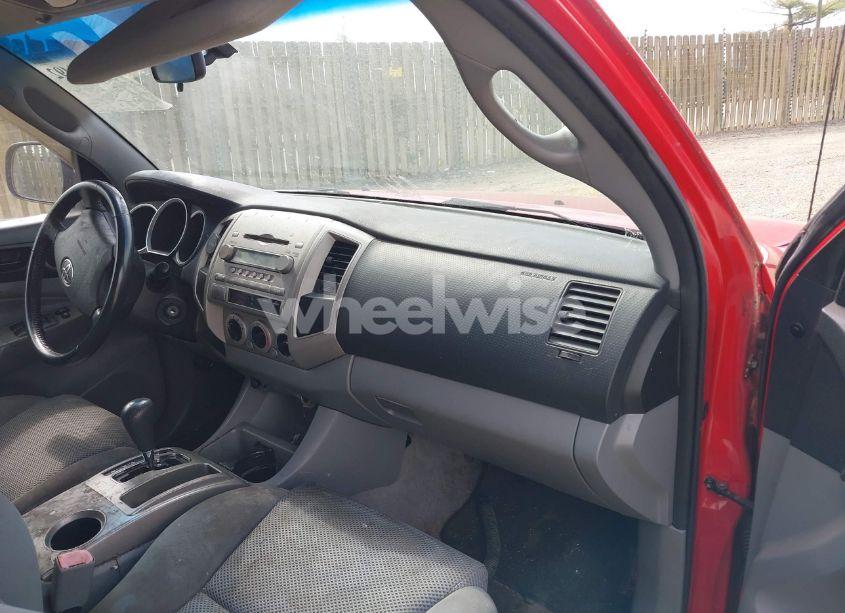Photo 5 of 2006 Toyota Tacoma PRERUNNER V6 (VIN 5TEJU62N26Z220964)