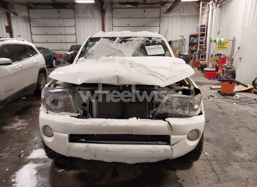 Photo 12 of 2006 Toyota Tacoma PRERUNNER V6 (VIN 5TEJU62N36Z304842)