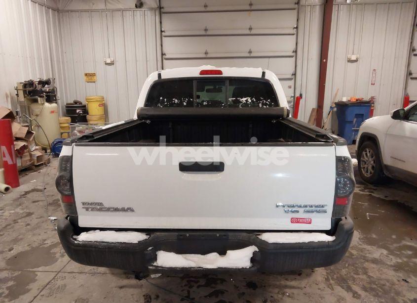 Photo 16 of 2006 Toyota Tacoma PRERUNNER V6 (VIN 5TEJU62N36Z304842)