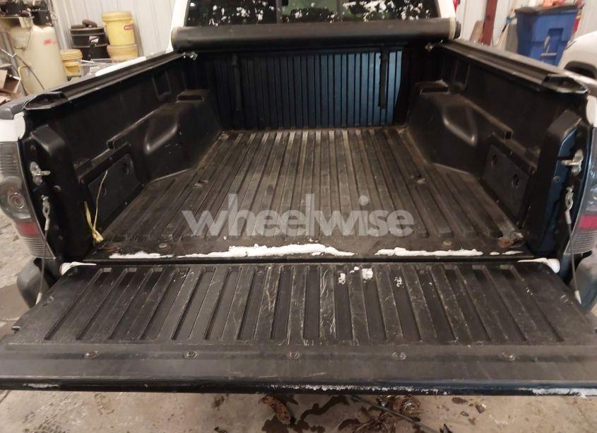 Photo 17 of 2006 Toyota Tacoma PRERUNNER V6 (VIN 5TEJU62N36Z304842)