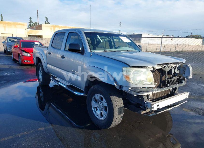 2007 Toyota Tacoma DOUBLE CAB PRERUNNER (VIN 5TEJU62N37Z346817) main photo