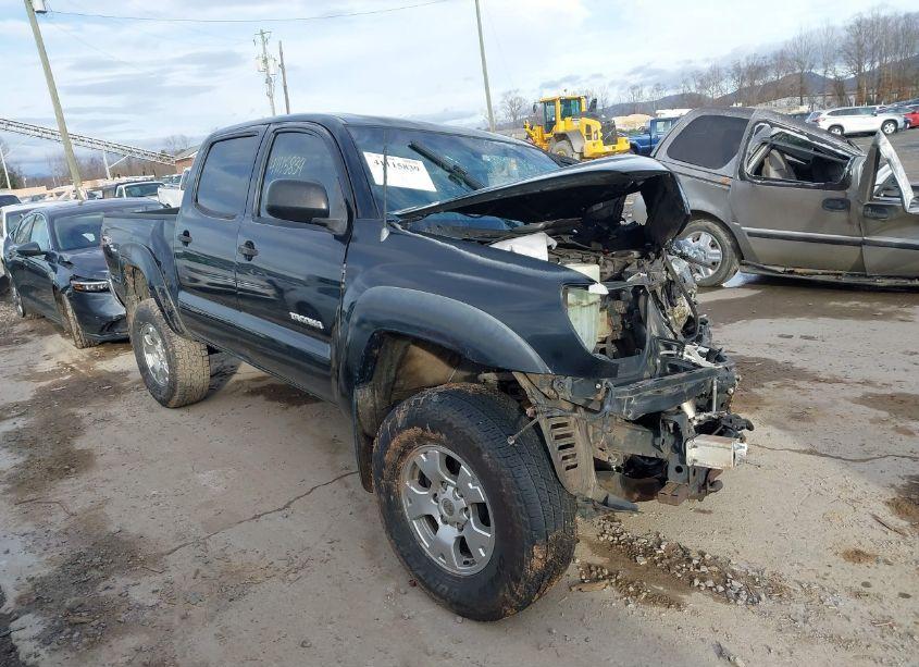 2006 Toyota Tacoma PRERUNNER V6 (VIN 5TEJU62N46Z202336) main photo