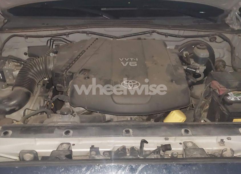 Photo 10 of 2006 Toyota Tacoma PRERUNNER V6 (VIN 5TEJU62N46Z256851)