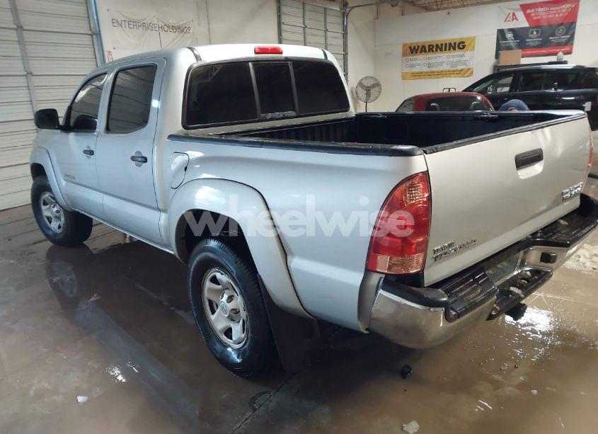 Photo 3 of 2006 Toyota Tacoma PRERUNNER V6 (VIN 5TEJU62N46Z256851)