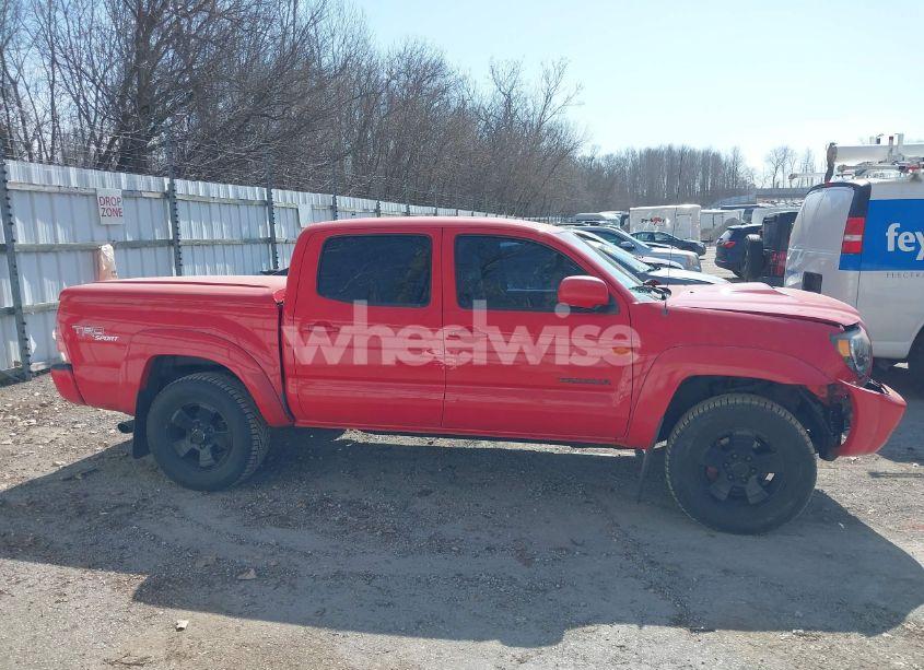 Photo 13 of 2006 Toyota Tacoma PRERUNNER V6 (VIN 5TEJU62N46Z269342)