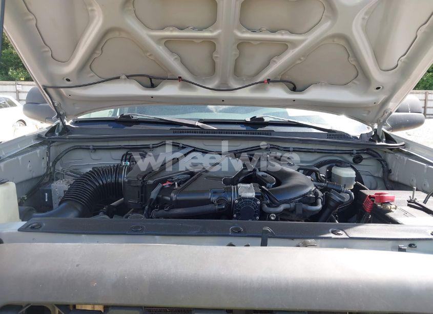 Photo 10 of 2006 Toyota Tacoma PRERUNNER (VIN 5TEJU62N46Z275447)