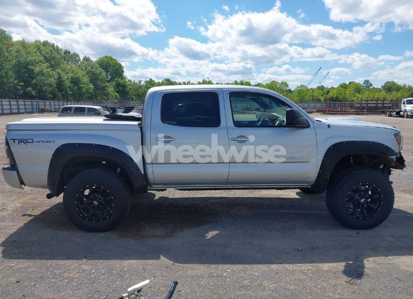 Photo 13 of 2006 Toyota Tacoma PRERUNNER (VIN 5TEJU62N46Z275447)