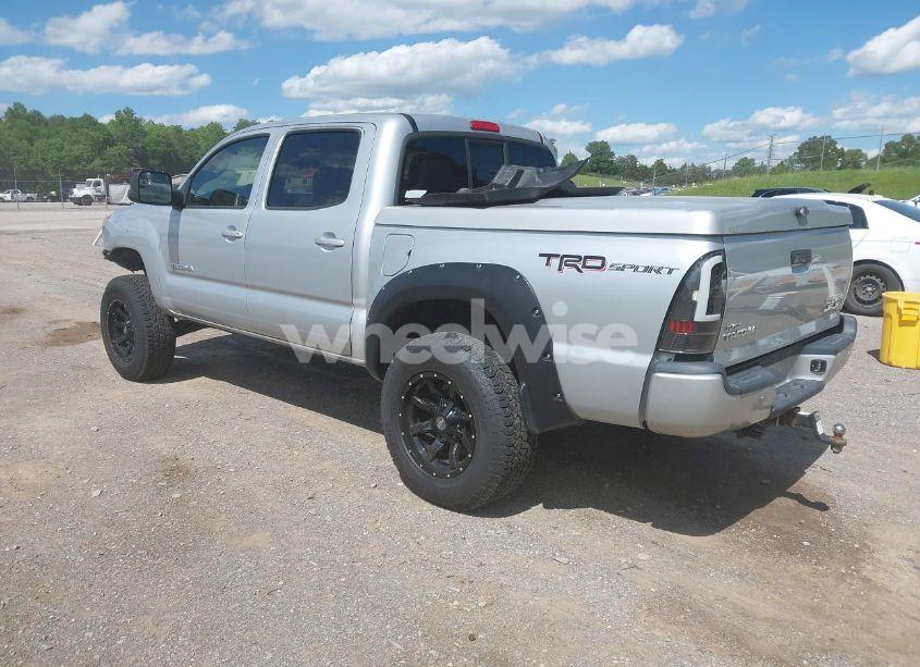 Photo 3 of 2006 Toyota Tacoma PRERUNNER (VIN 5TEJU62N46Z275447)