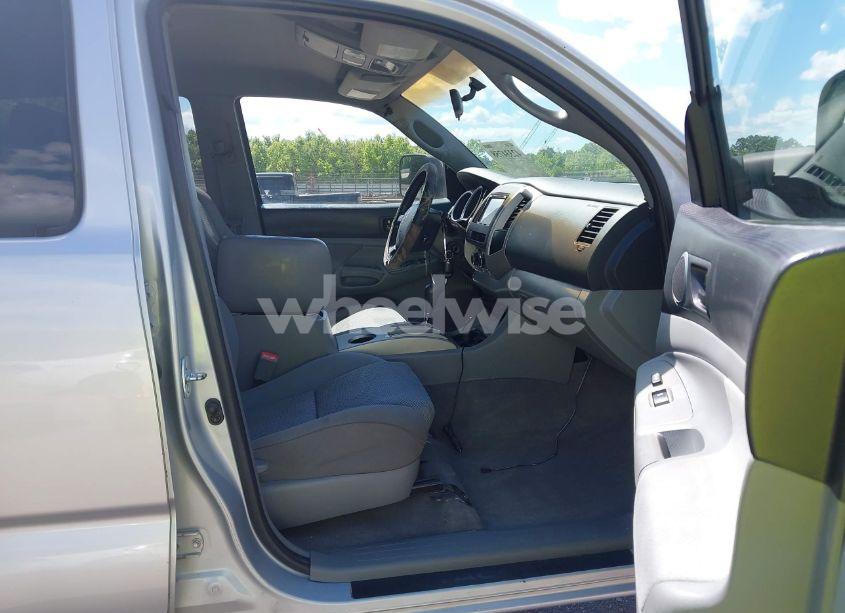 Photo 5 of 2006 Toyota Tacoma PRERUNNER (VIN 5TEJU62N46Z275447)