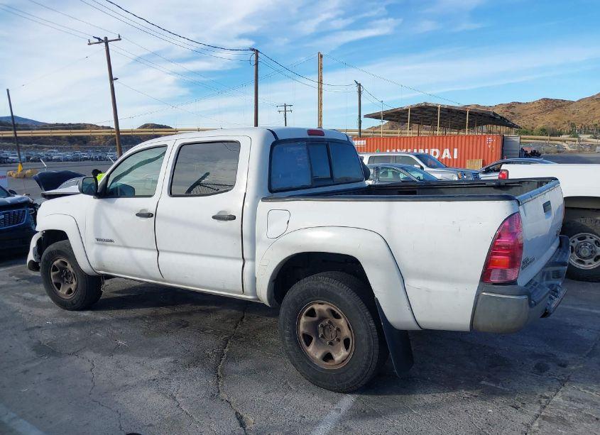 Photo 14 of 2006 Toyota Tacoma PRERUNNER V6 (VIN 5TEJU62N56Z251061)