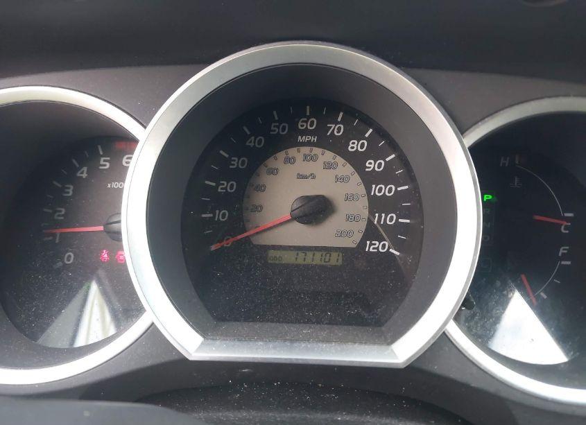 Photo 7 of 2005 Toyota Tacoma PRERUNNER V6 (VIN 5TEJU62N65Z110286)