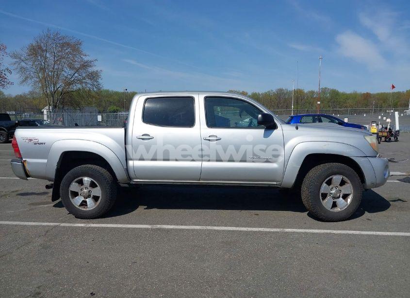 Photo 13 of 2006 Toyota Tacoma PRERUNNER V6 (VIN 5TEJU62N66Z235712)