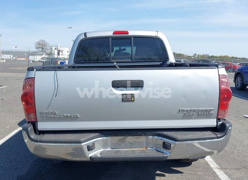 Photo 16 of 2006 Toyota Tacoma PRERUNNER V6 (VIN 5TEJU62N66Z235712)