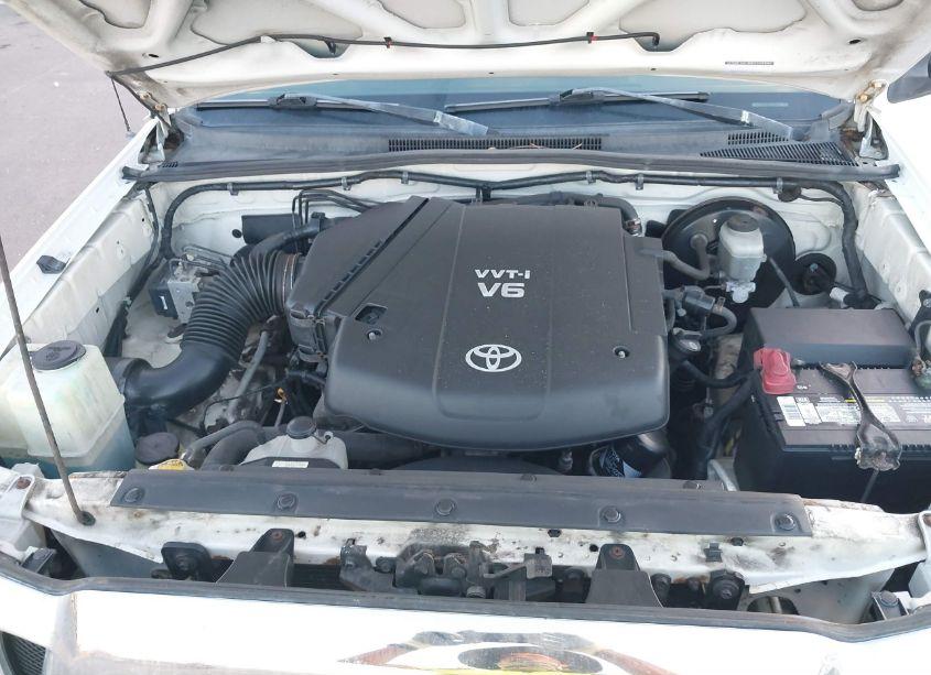 Photo 10 of 2007 Toyota Tacoma PRERUNNER V6 (VIN 5TEJU62N77Z335139)