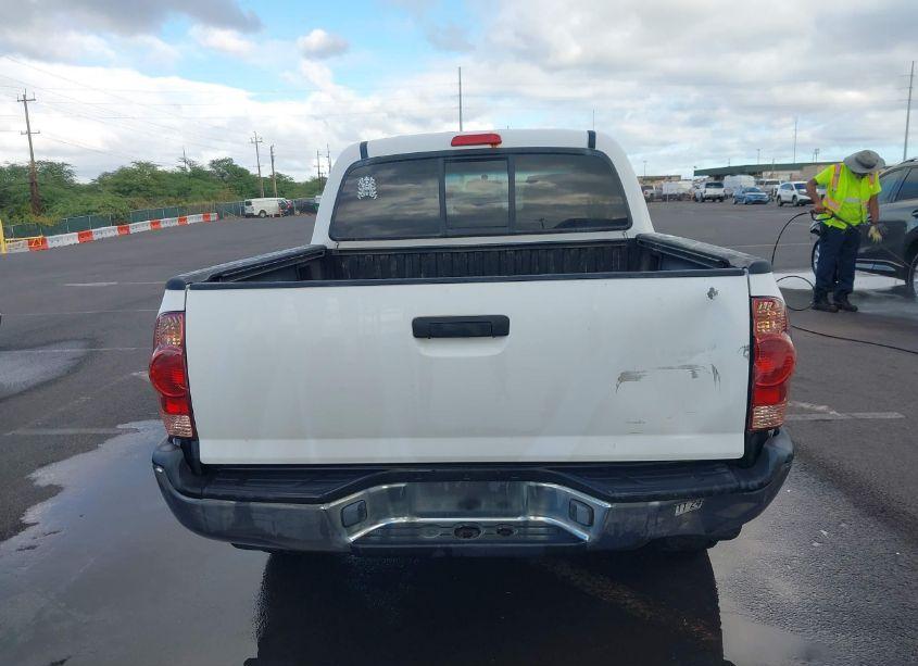 Photo 16 of 2007 Toyota Tacoma PRERUNNER V6 (VIN 5TEJU62N77Z335139)