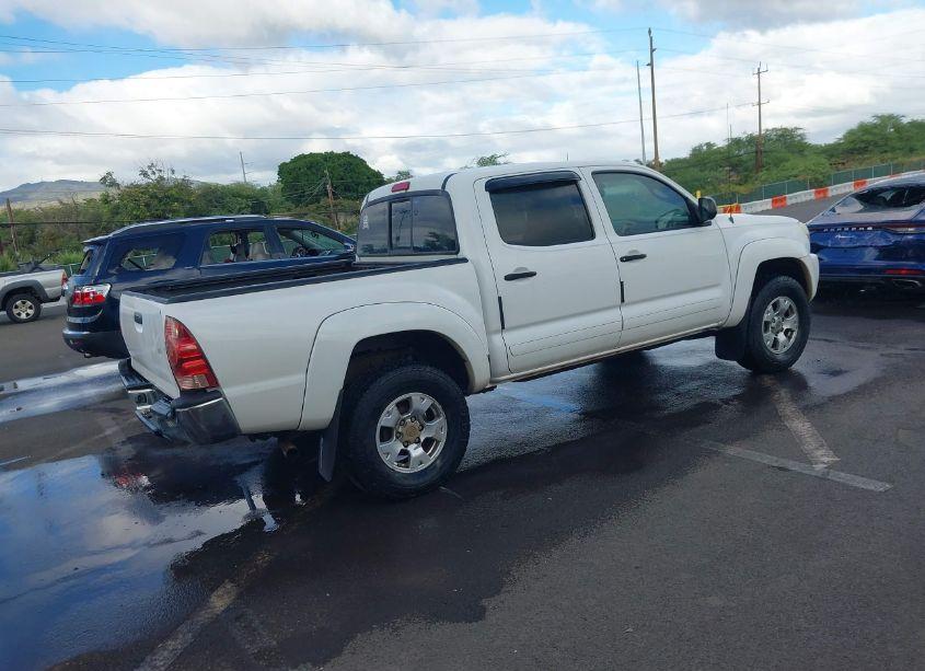Photo 4 of 2007 Toyota Tacoma PRERUNNER V6 (VIN 5TEJU62N77Z335139)