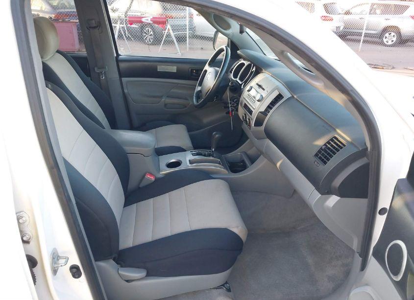 Photo 5 of 2007 Toyota Tacoma PRERUNNER V6 (VIN 5TEJU62N77Z335139)