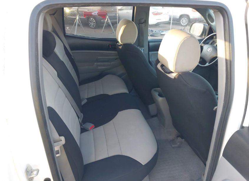 Photo 8 of 2007 Toyota Tacoma PRERUNNER V6 (VIN 5TEJU62N77Z335139)