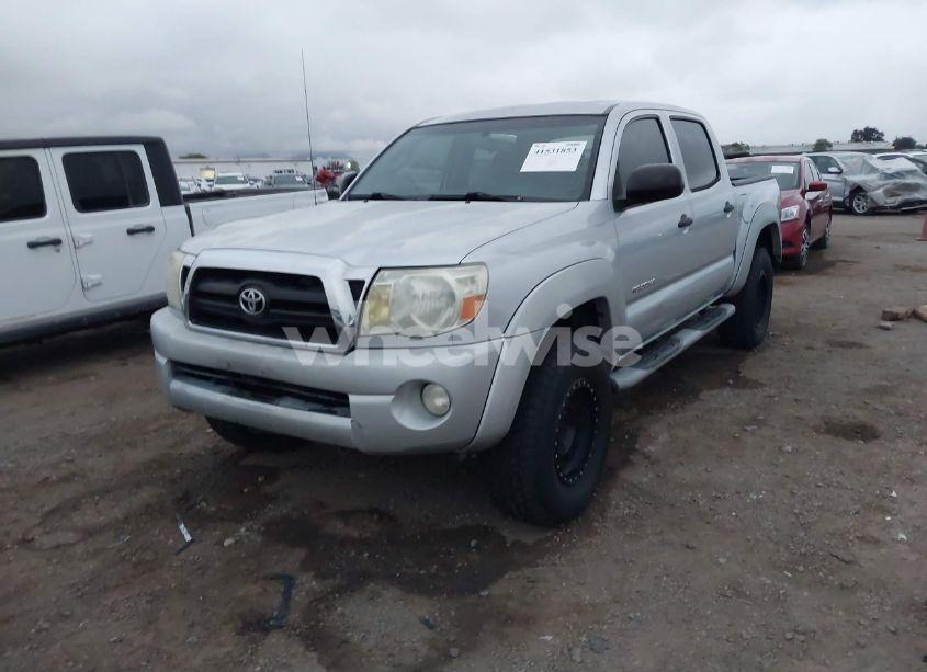 Photo 2 of 2007 Toyota Tacoma PRERUNNER V6 (VIN 5TEJU62N77Z375043)