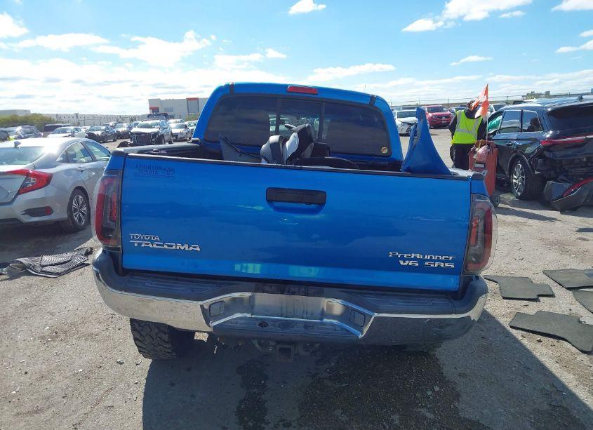 Photo 16 of 2005 Toyota Tacoma DOUBLE CAB PRERUNNER (VIN 5TEJU62N85Z092115)