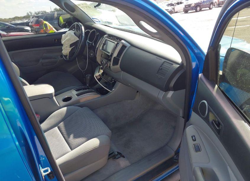 Photo 5 of 2005 Toyota Tacoma DOUBLE CAB PRERUNNER (VIN 5TEJU62N85Z092115)