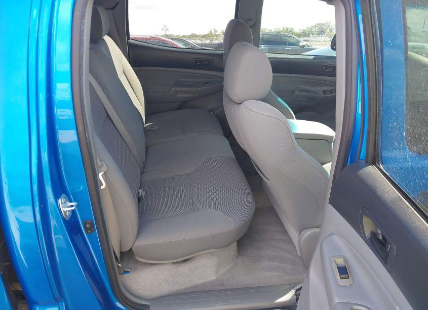 Photo 8 of 2005 Toyota Tacoma DOUBLE CAB PRERUNNER (VIN 5TEJU62N85Z092115)