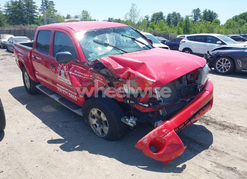 2005 Toyota Tacoma PRERUNNER V6 (VIN 5TEJU62NX5Z106483) main photo