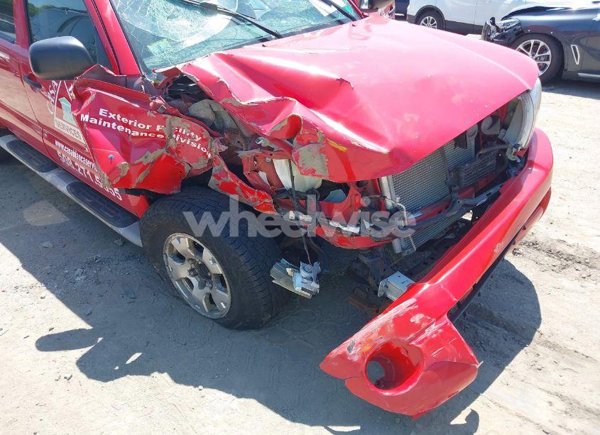 Photo 6 of 2005 Toyota Tacoma PRERUNNER V6 (VIN 5TEJU62NX5Z106483)