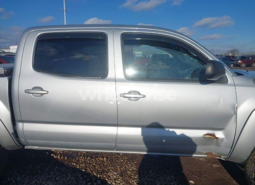 Photo 14 of 2006 Toyota Tacoma DOUBLE CAB PRERUNNER (VIN 5TEJU62NX6Z273072)