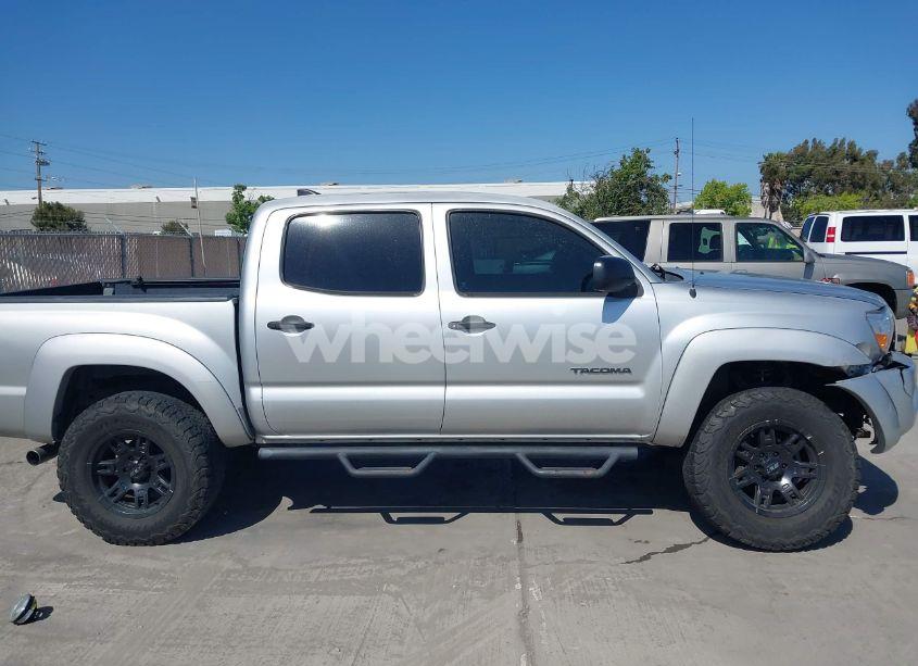 Photo 14 of 2007 Toyota Tacoma PRERUNNER V6 (VIN 5TEJU62NX7Z431959)