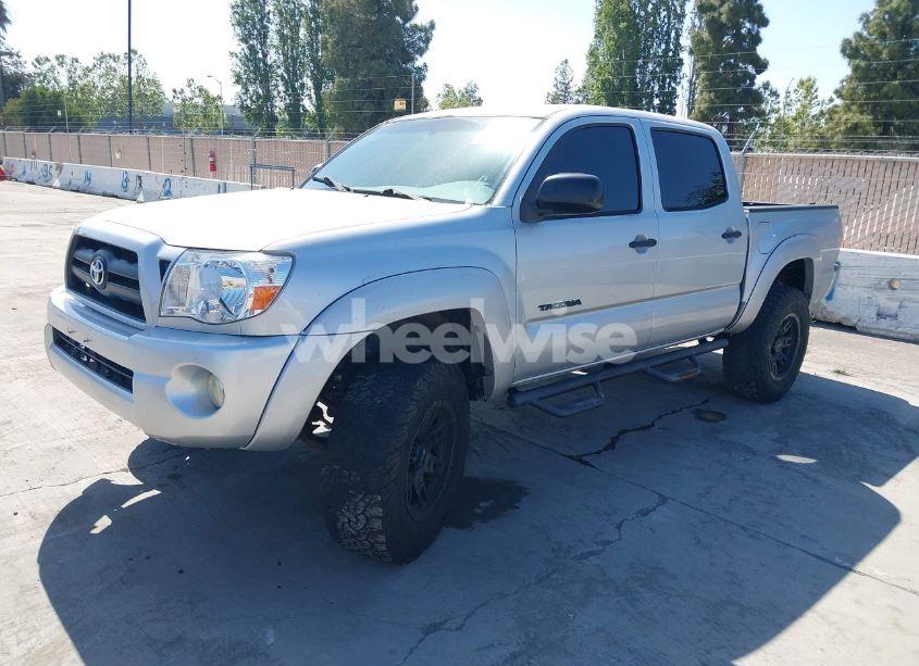Photo 2 of 2007 Toyota Tacoma PRERUNNER V6 (VIN 5TEJU62NX7Z431959)
