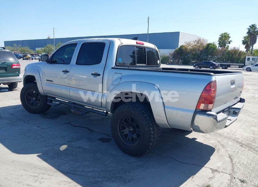 Photo 3 of 2007 Toyota Tacoma PRERUNNER V6 (VIN 5TEJU62NX7Z431959)