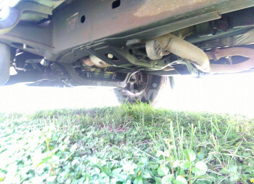 Photo 18 of 2005 Toyota Tacoma DBL CAB PRERUNNER LNG BED (VIN 5TEKU72N05Z062827)