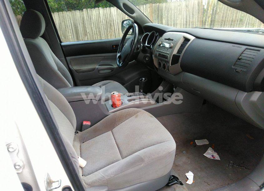 Photo 5 of 2005 Toyota Tacoma DBL CAB PRERUNNER LNG BED (VIN 5TEKU72N05Z062827)