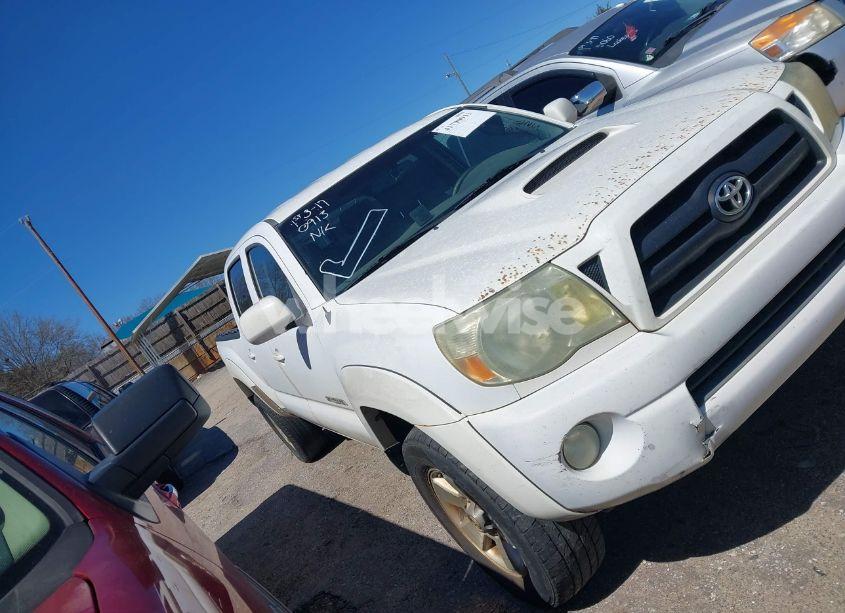 2006 Toyota Tacoma PRERUNNER V6 (VIN 5TEKU72N06Z237613) main photo