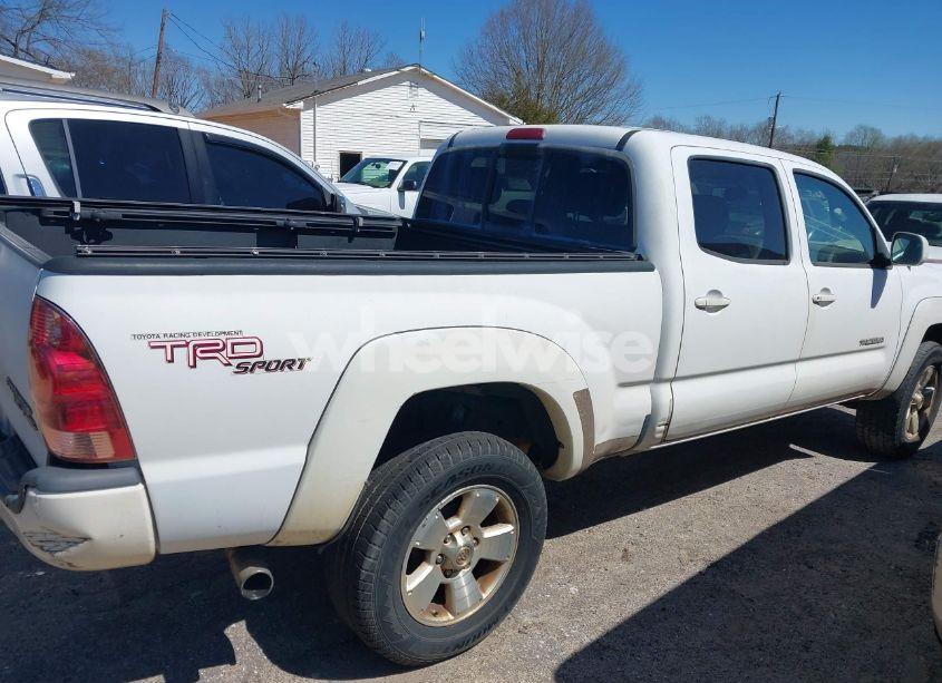 Photo 14 of 2006 Toyota Tacoma PRERUNNER V6 (VIN 5TEKU72N06Z237613)