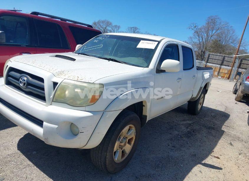 Photo 2 of 2006 Toyota Tacoma PRERUNNER V6 (VIN 5TEKU72N06Z237613)