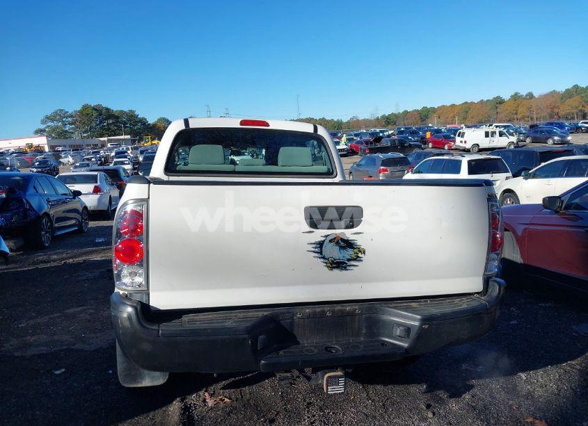 Photo 16 of 2007 Toyota Tacoma PRERUNNER V6 (VIN 5TEKU72N17Z403395)