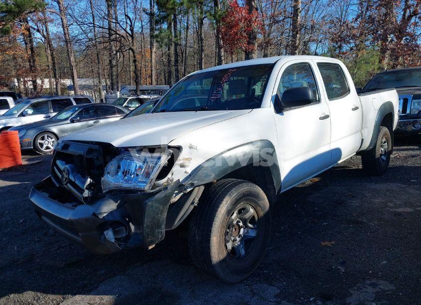 Photo 2 of 2007 Toyota Tacoma PRERUNNER V6 (VIN 5TEKU72N17Z403395)