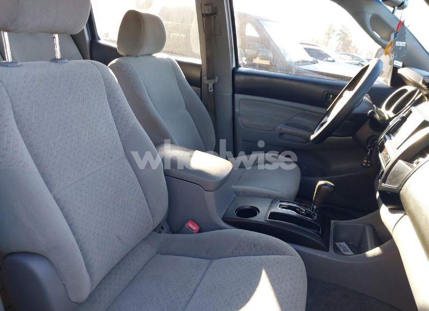 Photo 5 of 2007 Toyota Tacoma PRERUNNER V6 (VIN 5TEKU72N17Z403395)