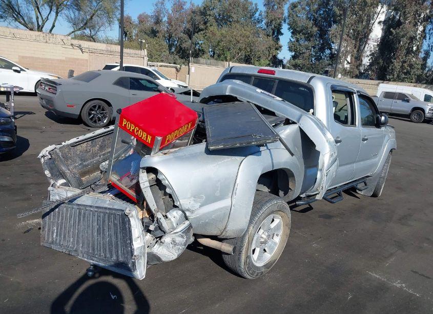 Photo 12 of 2008 Toyota Tacoma PRERUNNER V6 (VIN 5TEKU72N18Z502185)